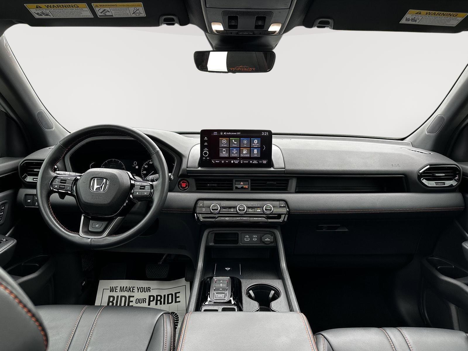 Certified 2025 Honda Pilot TrailSport image 22