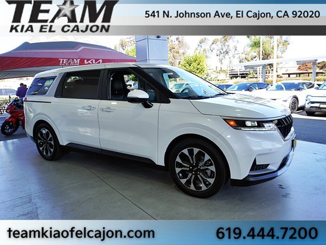 Certified 2024 Kia Carnival EX FWD image 10