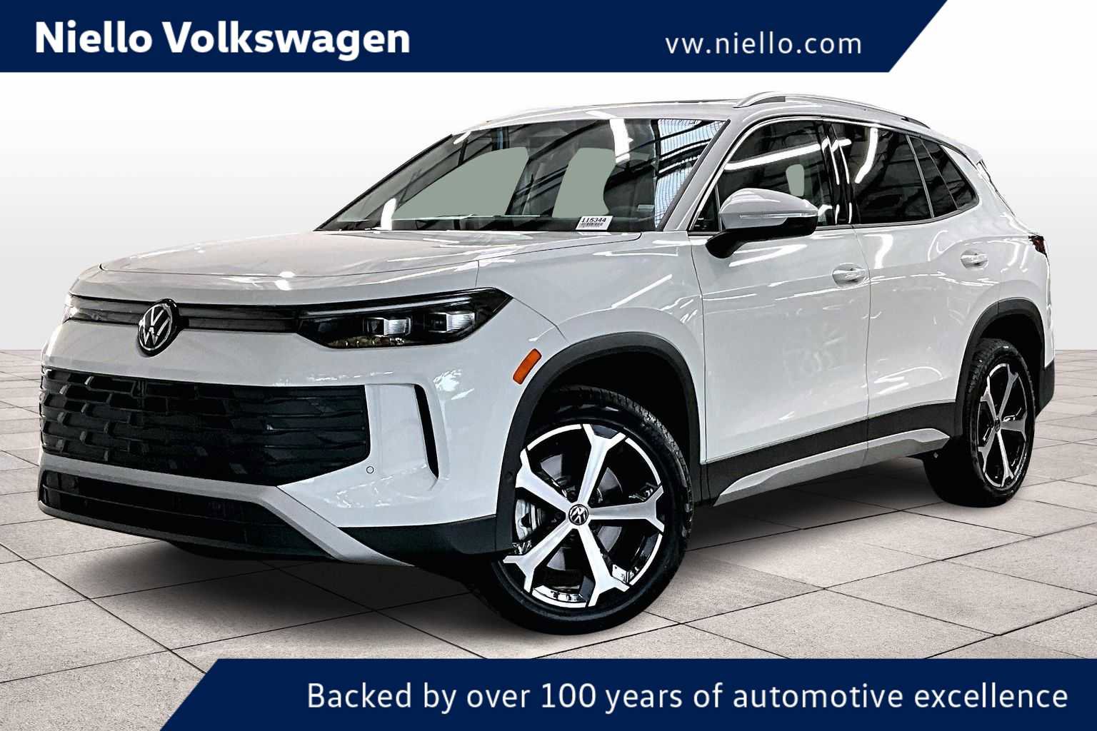 New 2026 Volkswagen Tiguan SE image 1