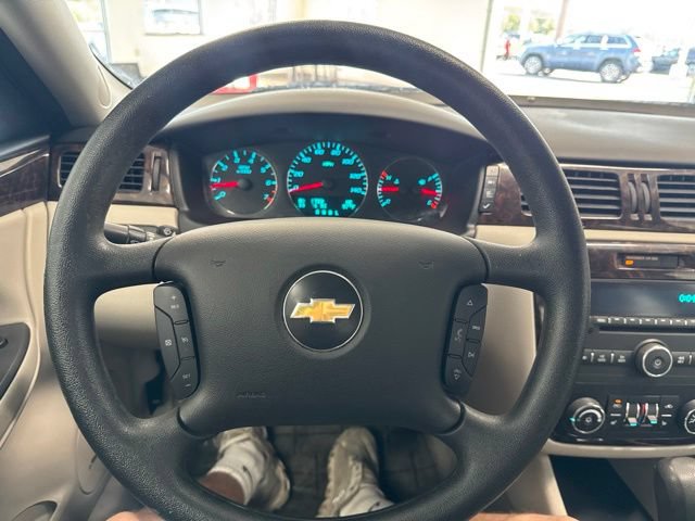 Used 2016 Chevrolet Impala LTZ FWD image 27