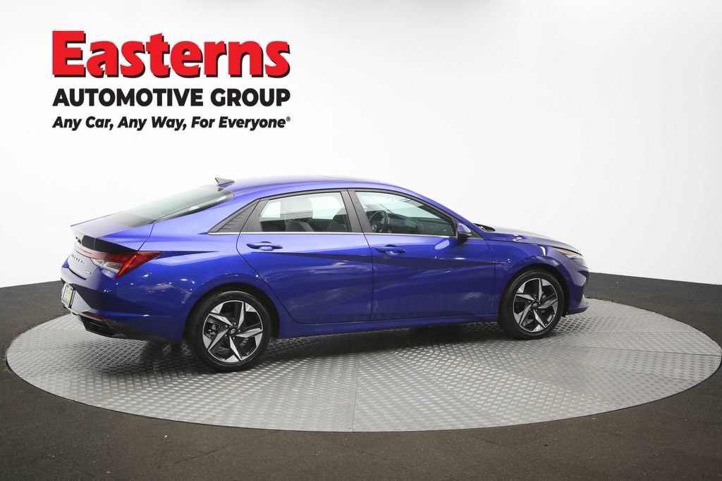 Used 2023 Hyundai Elantra Limited w/ Preferred Accessory Package FWD image 45
