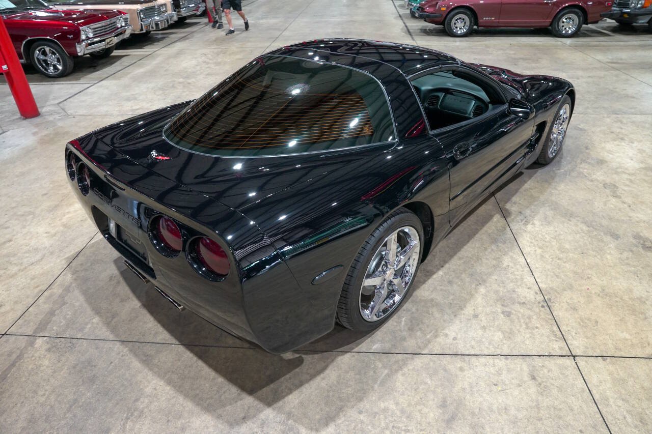 Used 1998 Chevrolet Corvette Coupe w/ Memory Pkg RWD image 17