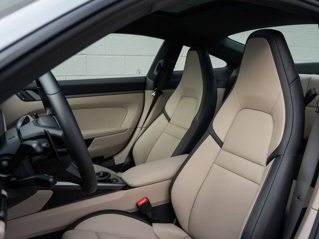 New 2026 Porsche 911 Carrera image 5