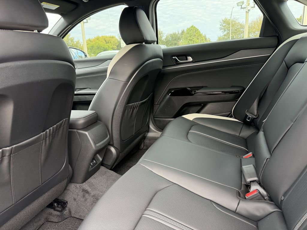 New 2026 Kia K5 GT-Line image 16