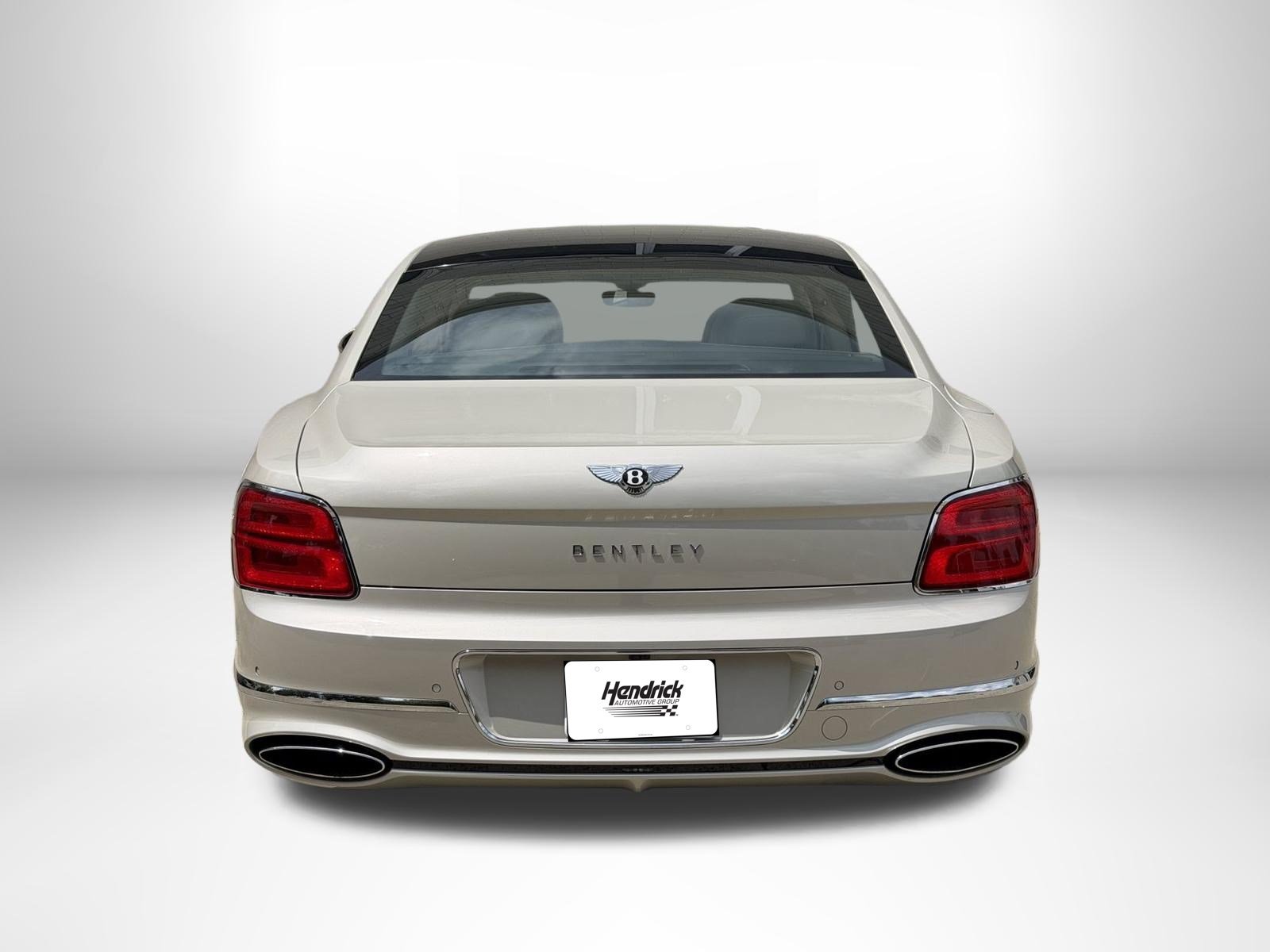 Used 2026 Bentley Flying Spur Azure AWD/4WD image 8