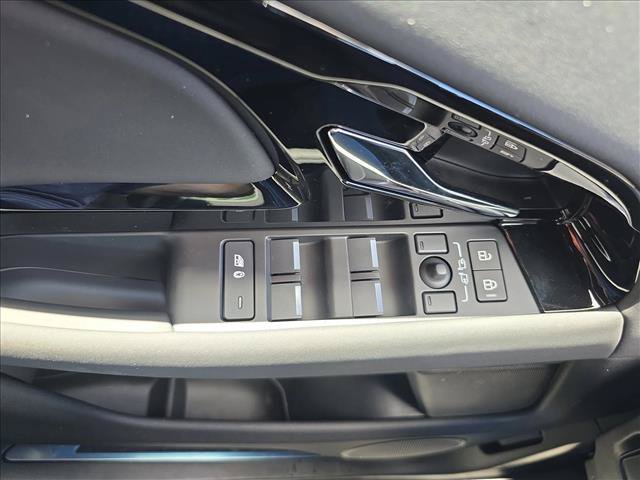 New 2026 Land Rover Range Rover Evoque Hoxton AWD/4WD image 26