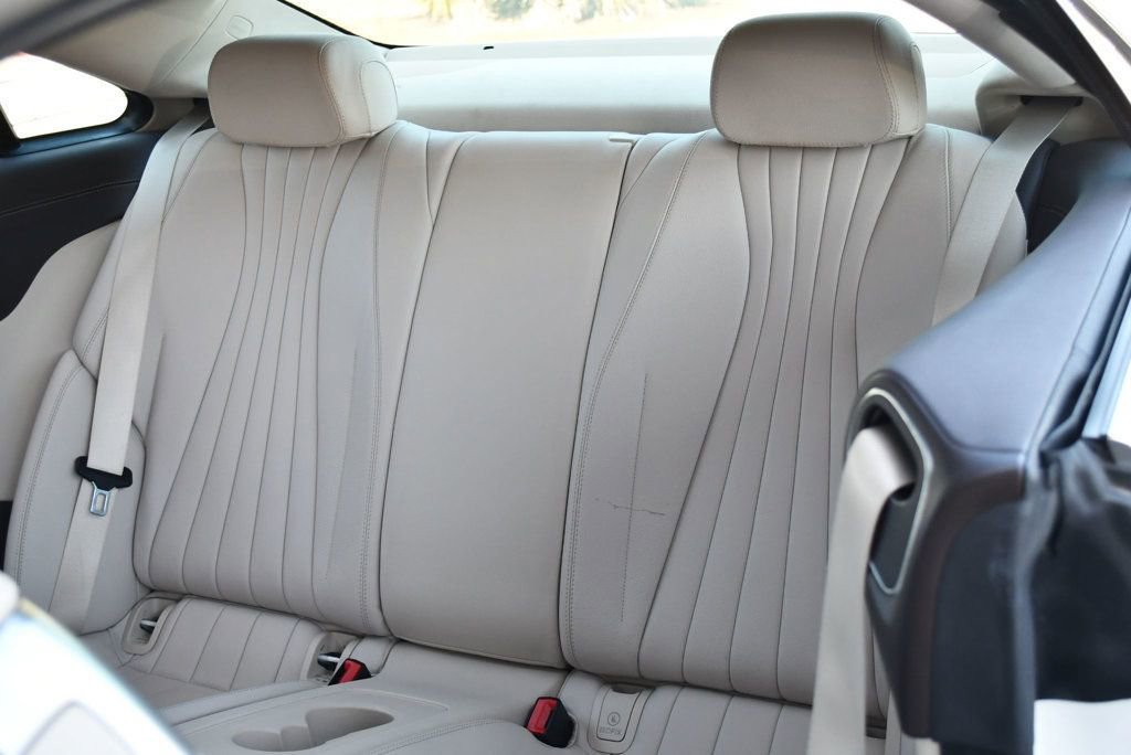 Used 2018 Mercedes-Benz E 400 4MATIC Coupe image 16