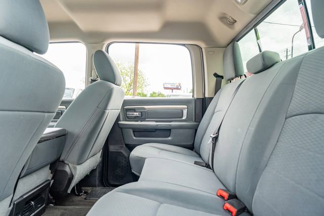 Used 2017 RAM 2500 SLT image 33