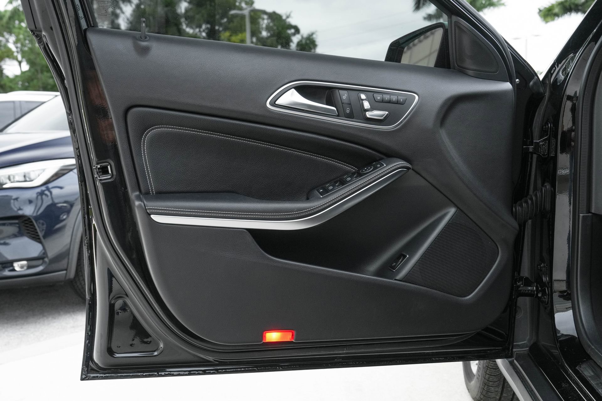 Used 2020 Mercedes-Benz GLA 250 4MATIC image 32