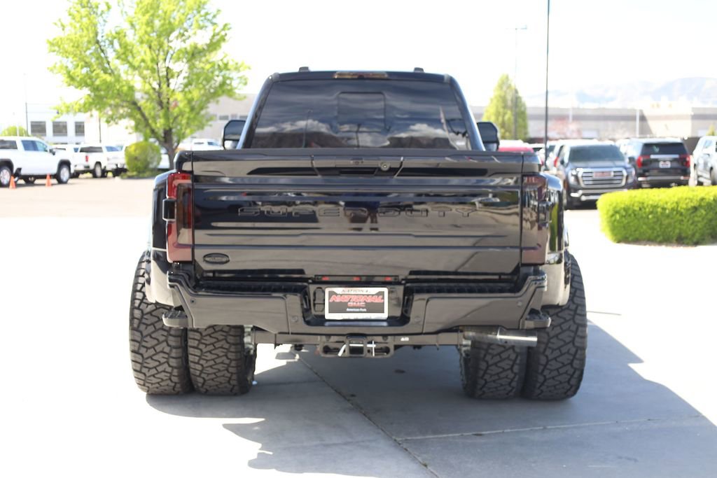 Used 2026 Ford F450 Platinum w/ FX4 Off-Road Package AWD/4WD image 5
