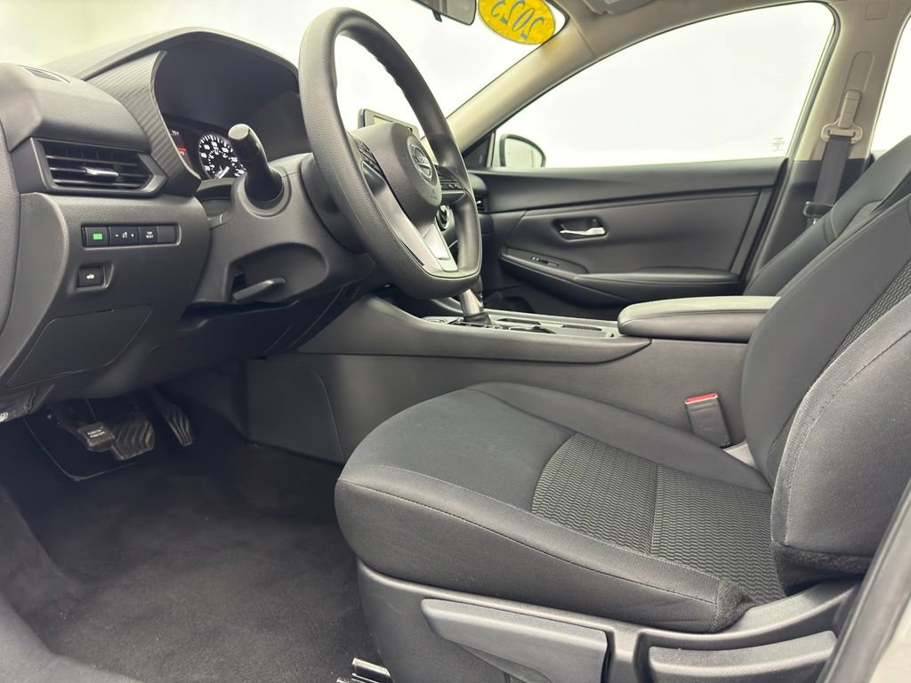 Used 2023 Nissan Sentra S FWD image 14