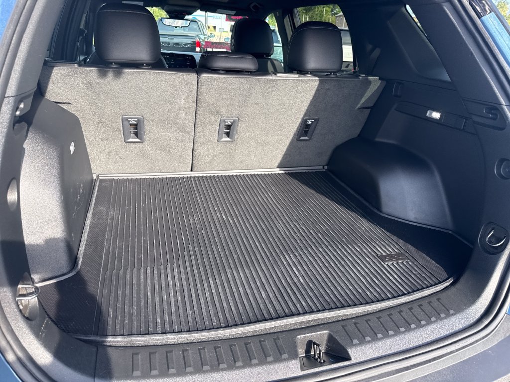 Used 2025 Chevrolet Equinox LT w/ Convenience Package II AWD/4WD image 41