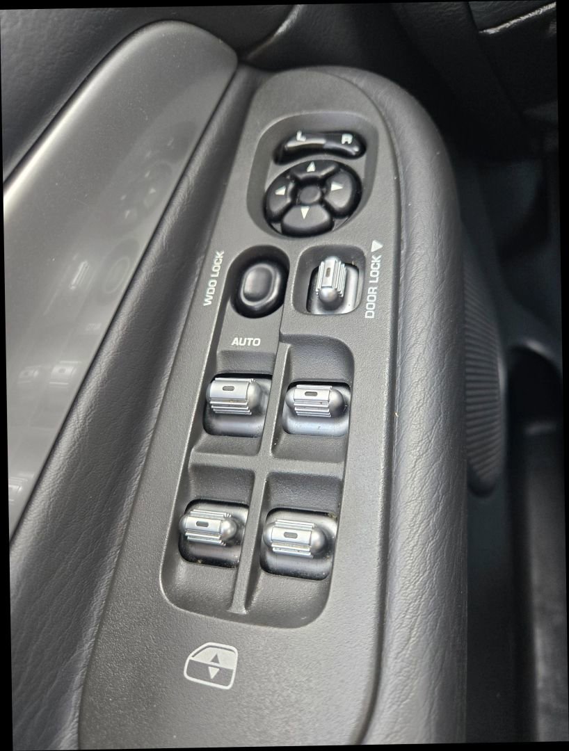 Used 2005 Dodge Ram 1500 Truck 2WD Quad Cab image 27