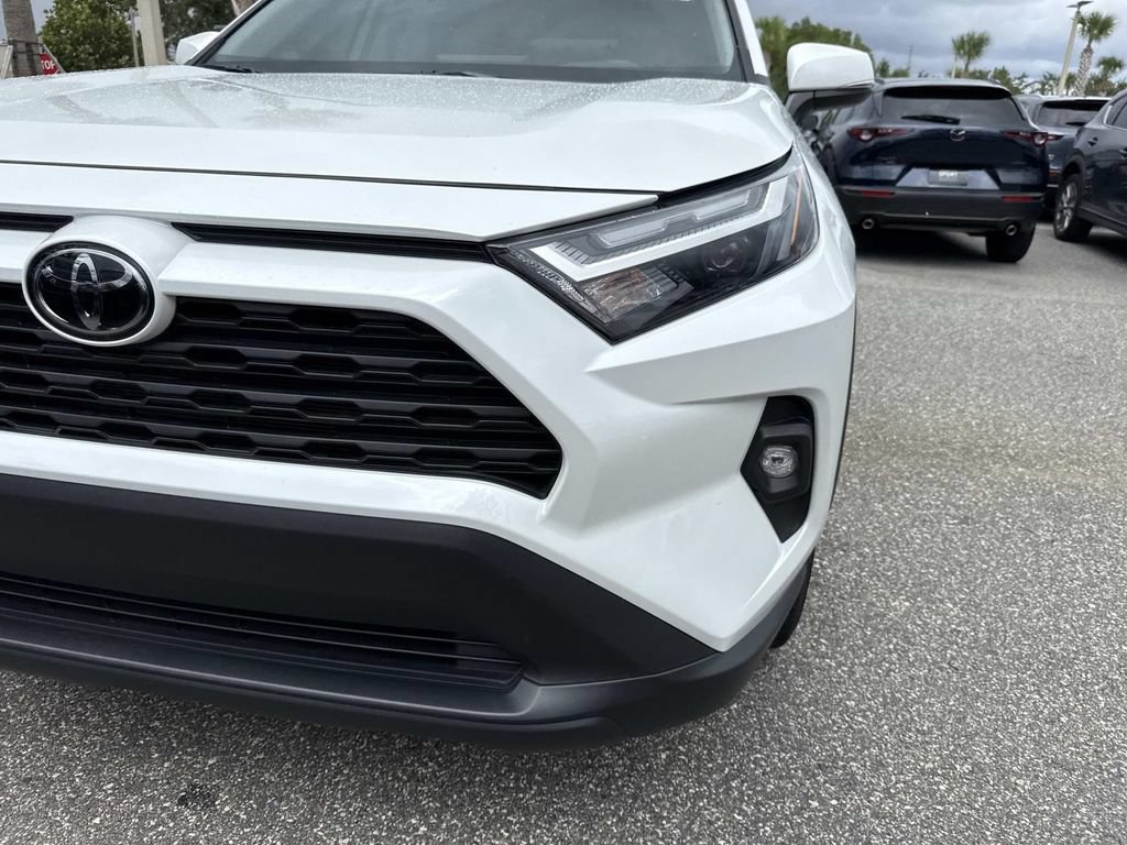 Used 2025 Toyota RAV4 XLE Premium FWD image 10