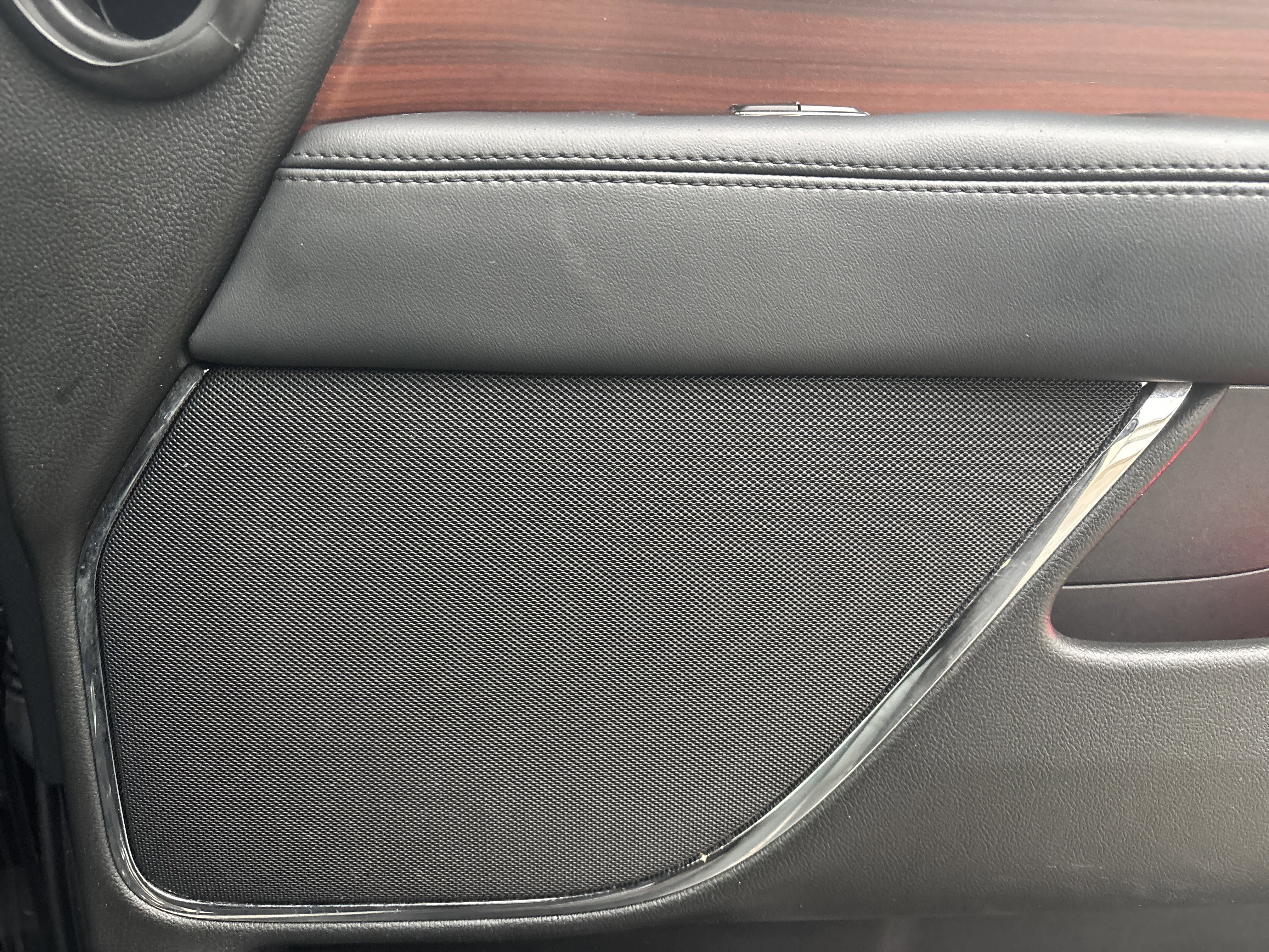 Used 2023 Lincoln Navigator 4WD image 41