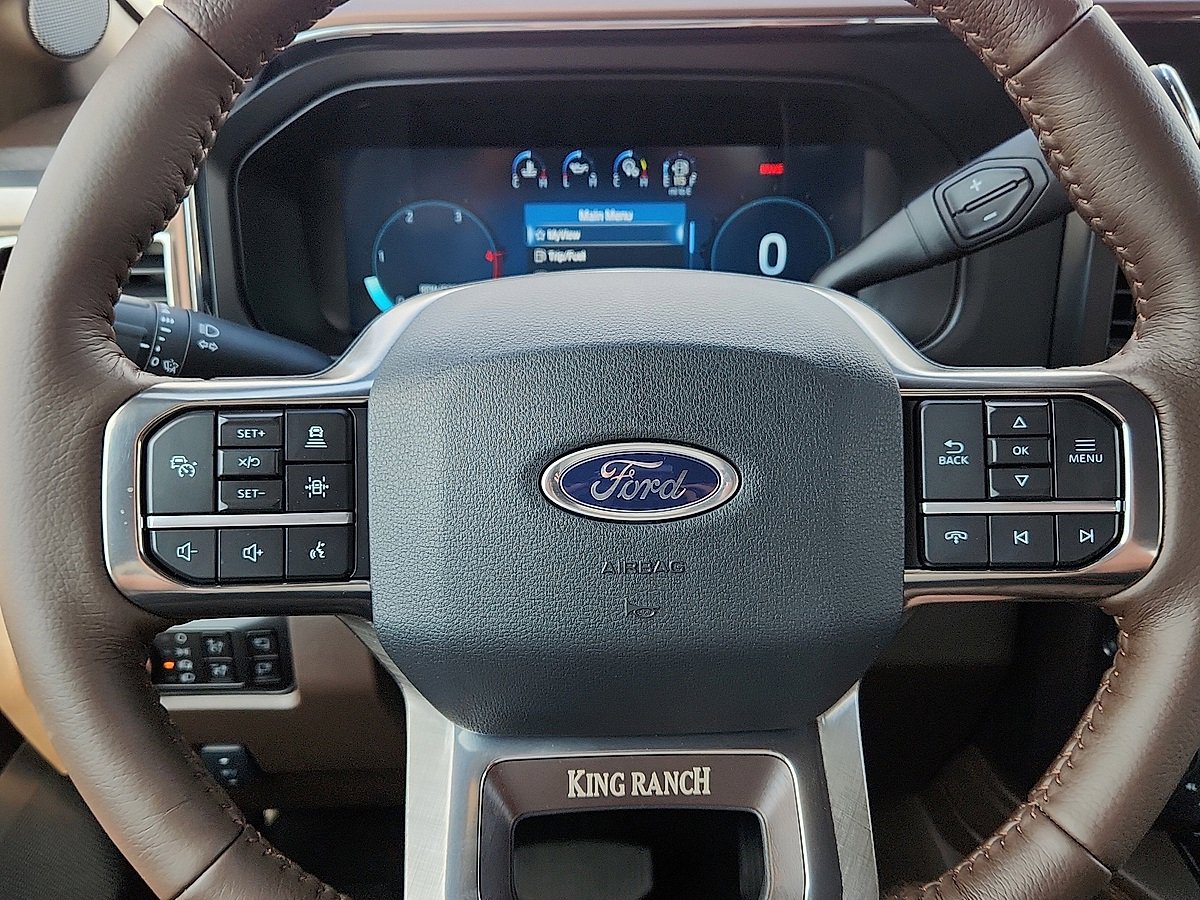 New 2025 Ford F350 King Ranch w/ FX4 Off-Road Package image 11