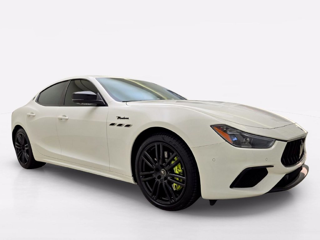 Certified 2023 Maserati Ghibli Modena RWD image 3