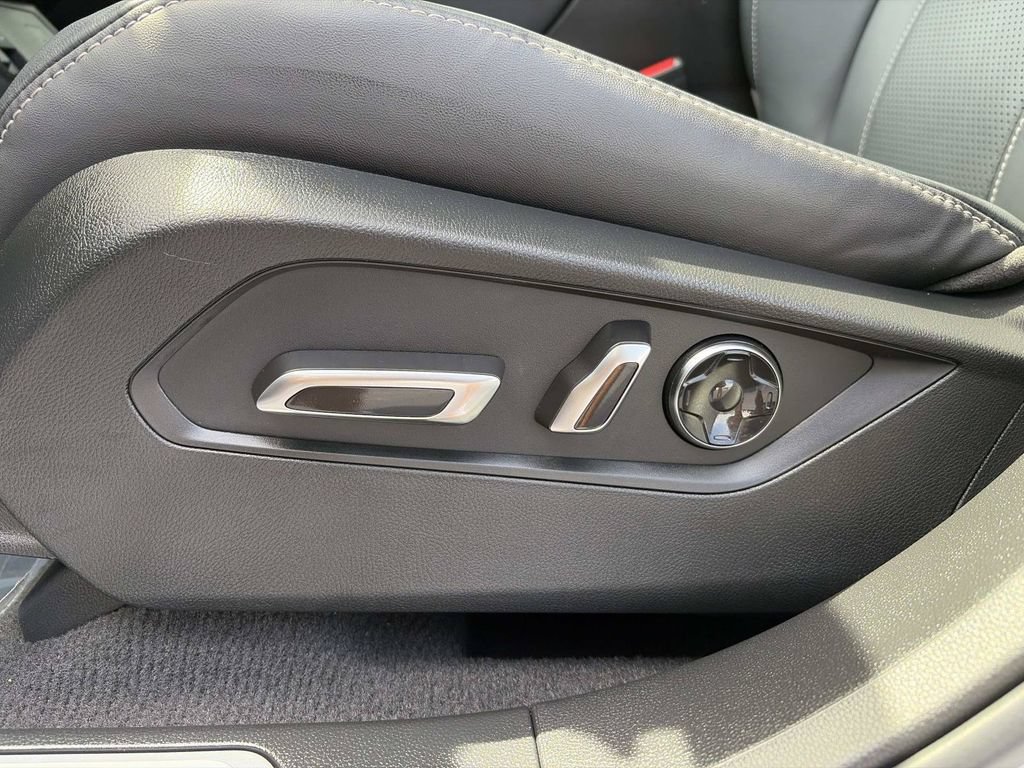 Used 2024 Acura RDX w/ Technology Package AWD/4WD image 27