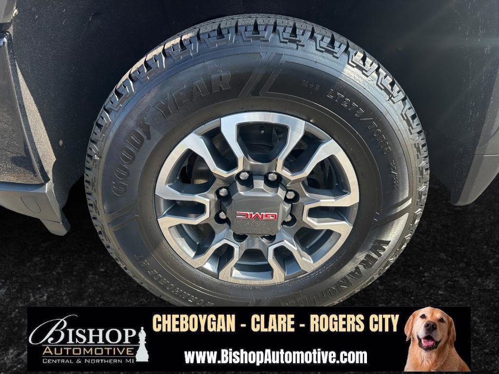 Used 2021 GMC Sierra 2500 AT4 w/ AT4 Preferred Package image 32