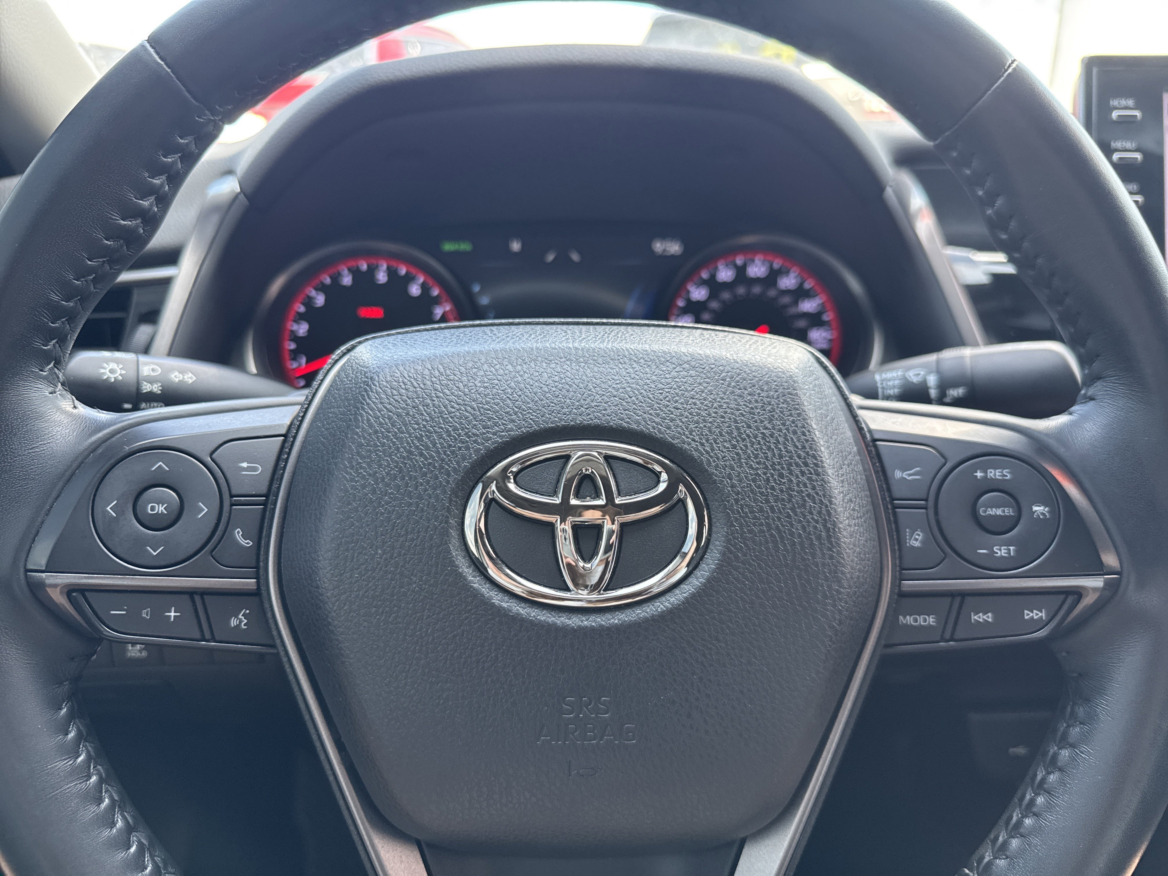 Used 2021 Toyota Camry XSE FWD image 15