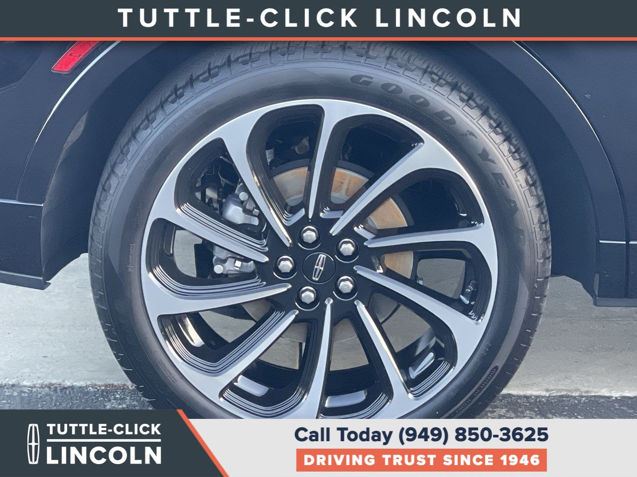 Used 2024 Lincoln Nautilus Black Label AWD/4WD image 11