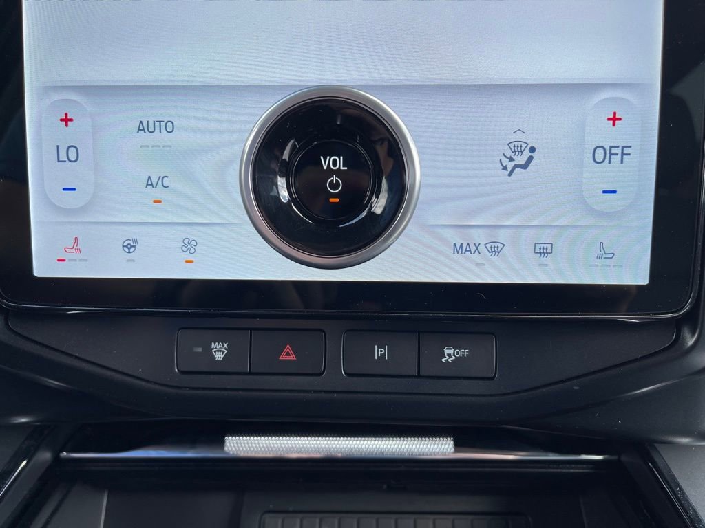 New 2025 Ford F150 Lightning Flash image 12