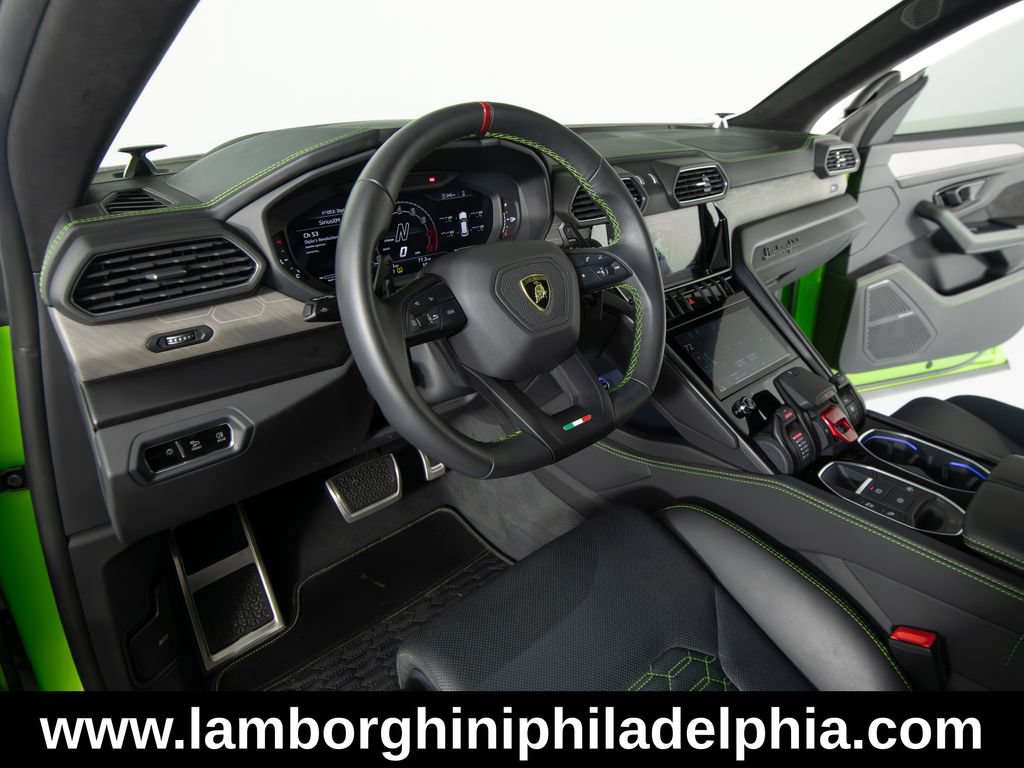 Used 2023 Lamborghini Urus S AWD/4WD image 11