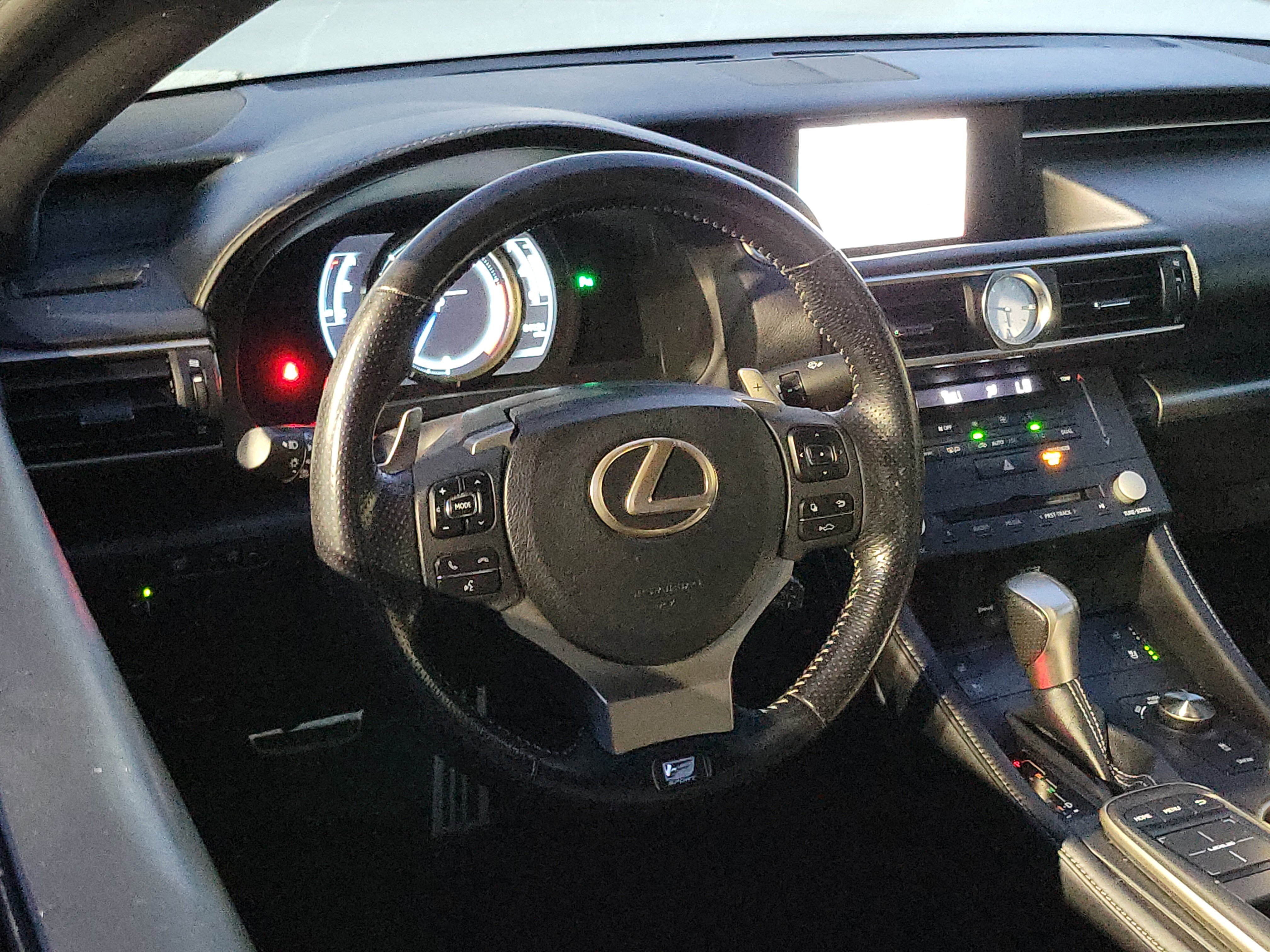 Used 2016 Lexus RC 350 image 5