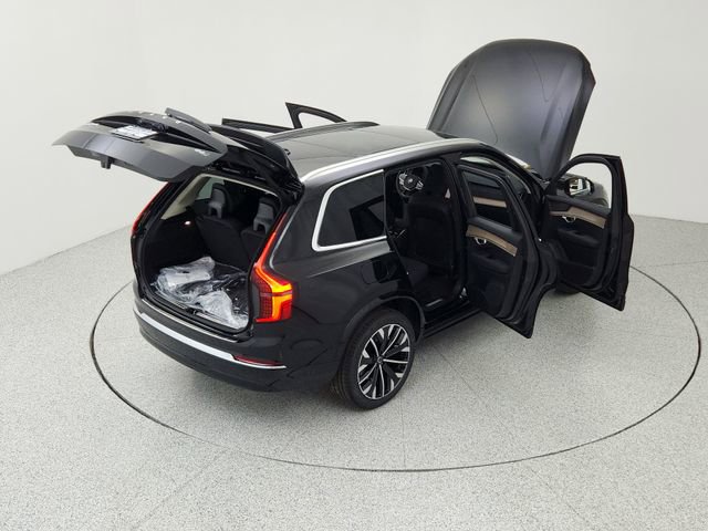 New 2025 Volvo XC90 B6 Plus w/ Protection Package Premier image 16