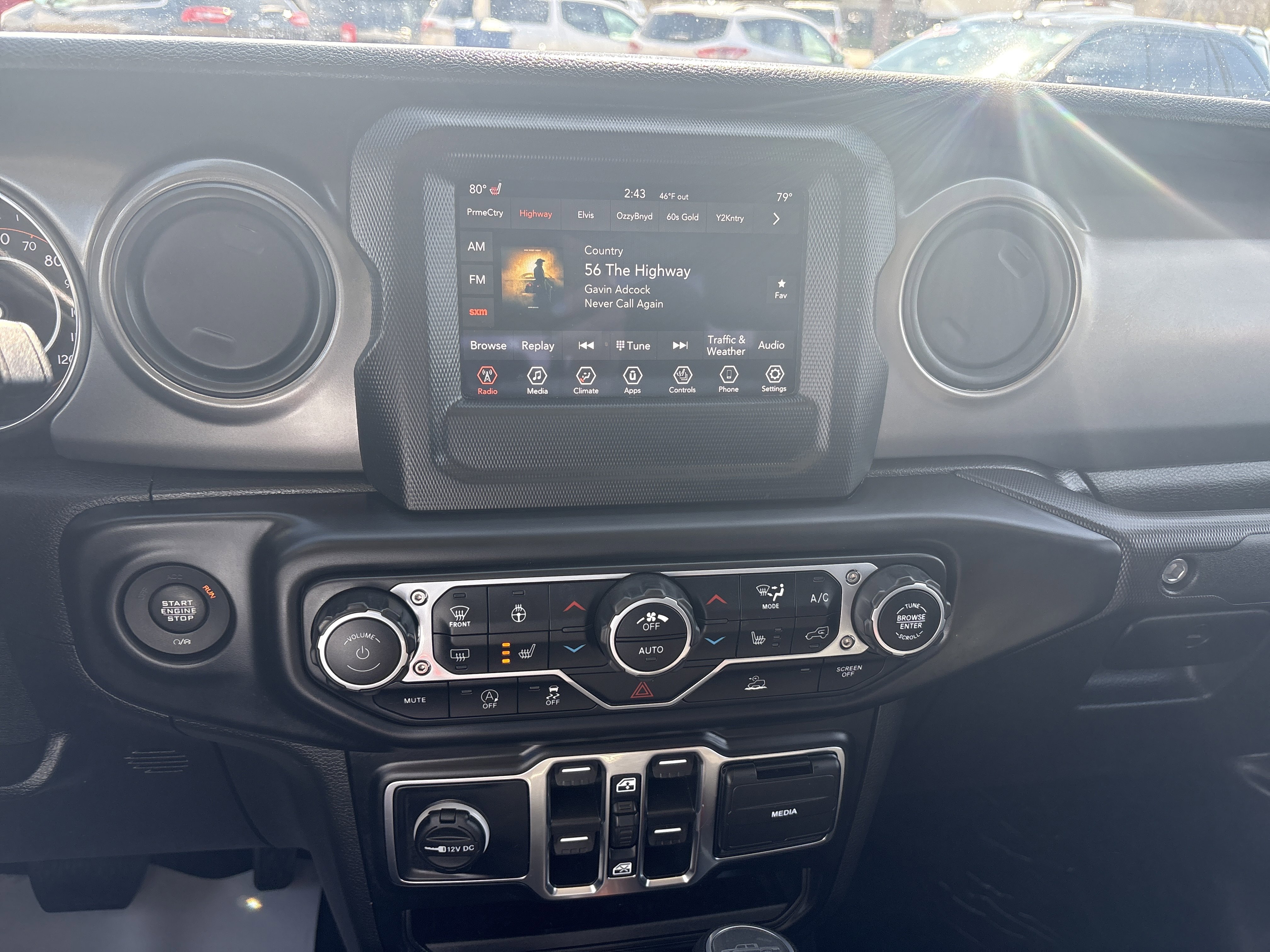 Used 2021 Jeep Gladiator Willys image 12