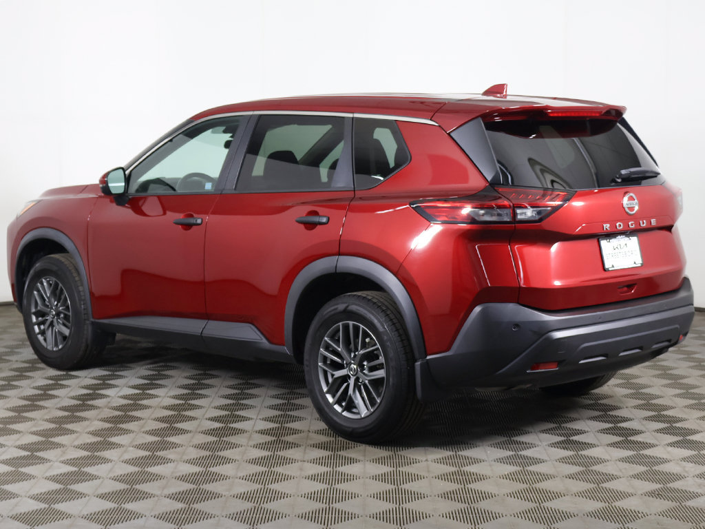 Used 2021 Nissan Rogue S FWD image 8