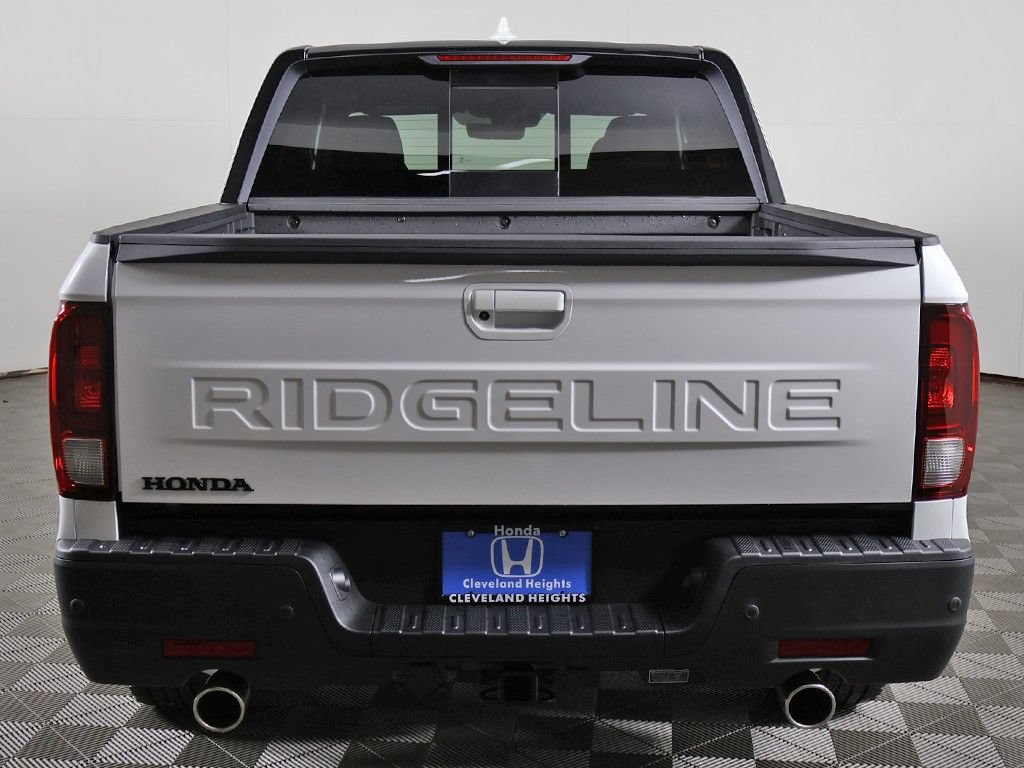 New 2026 Honda Ridgeline Black Edition image 9