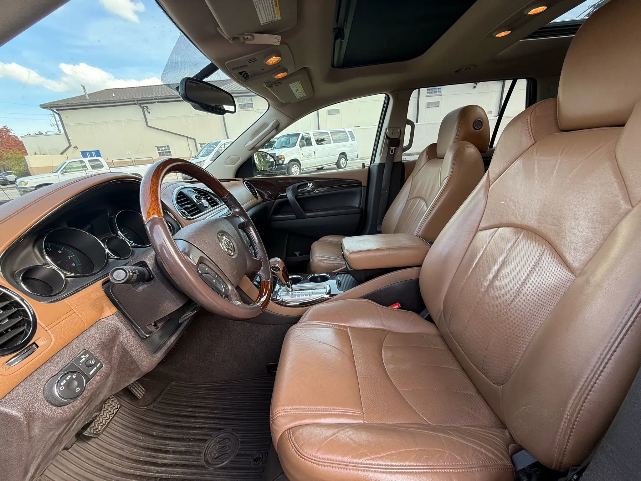 Used 2014 Buick Enclave Leather image 11