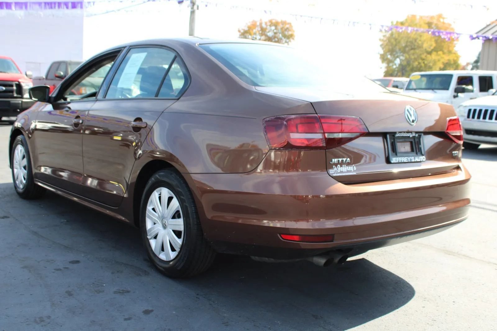 Used 2016 Volkswagen Jetta S FWD image 3