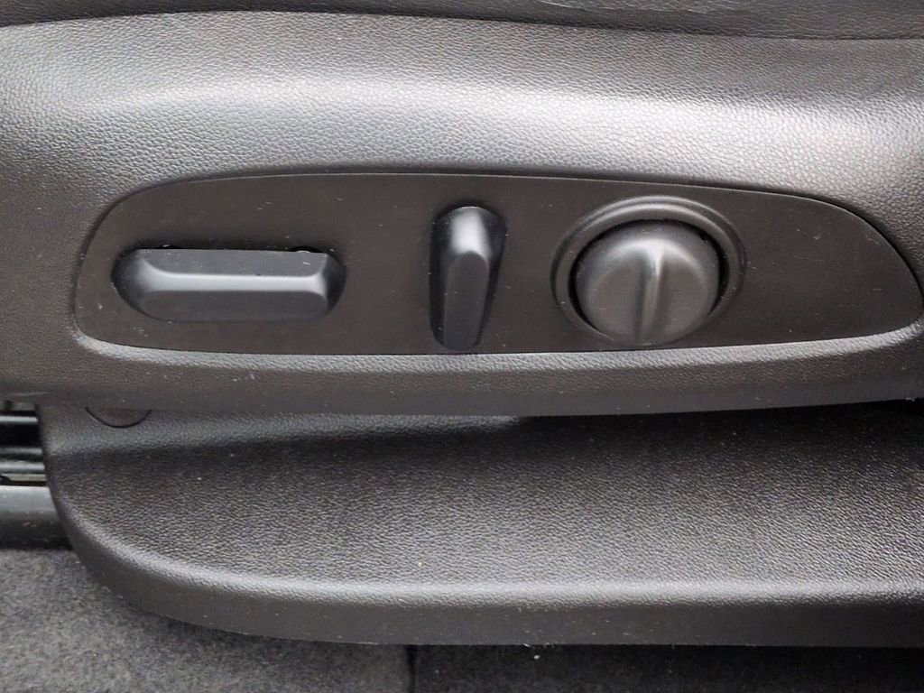 Used 2018 GMC Terrain SLT w/ Preferred Package image 13