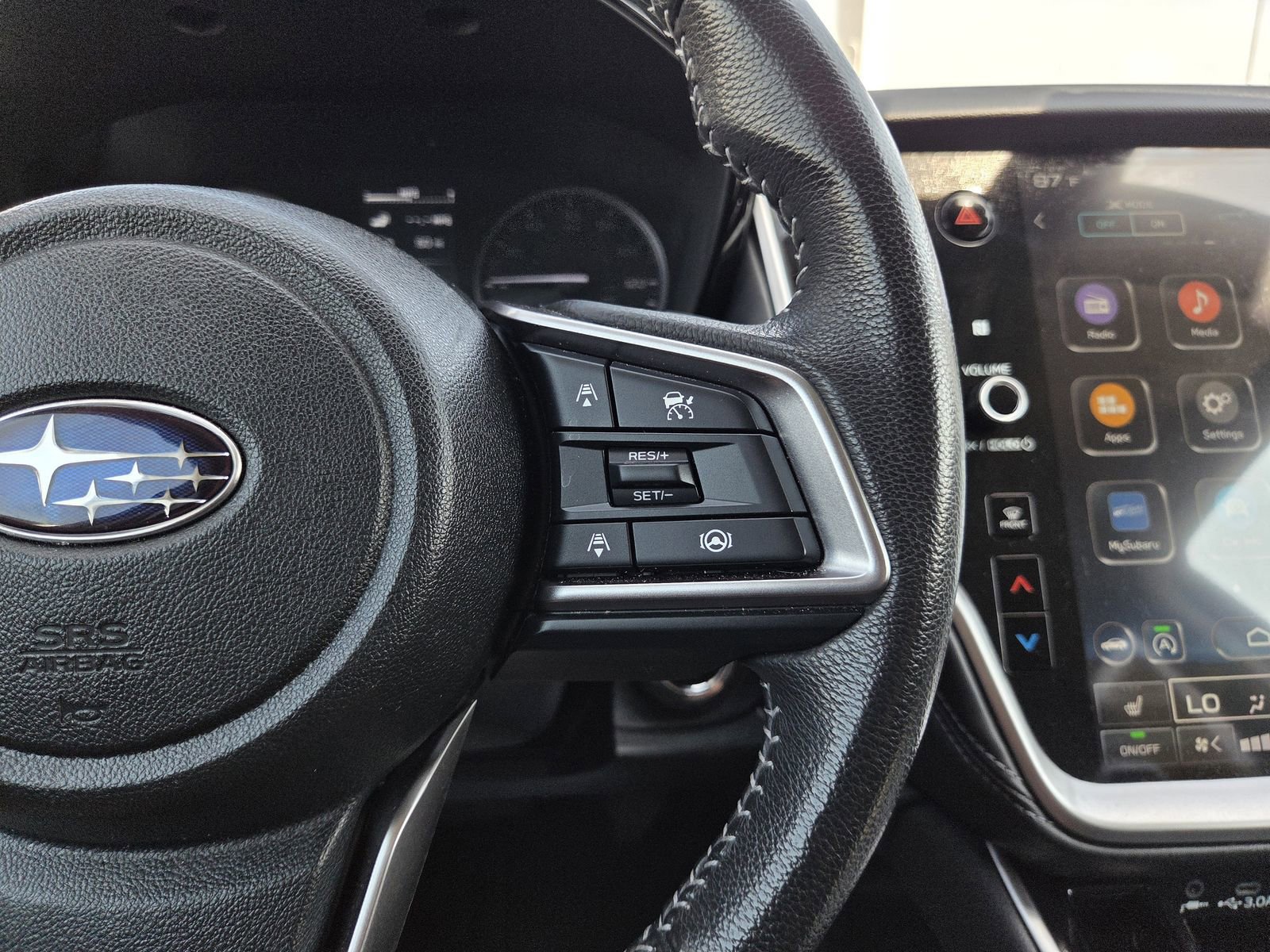 Used 2023 Subaru Outback Premium AWD/4WD image 42