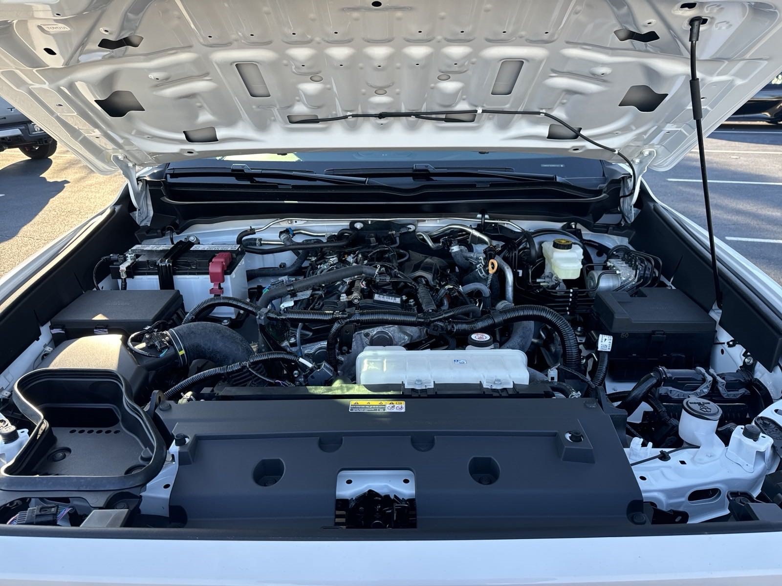 New 2024 Toyota Tacoma SR5 RWD image 36