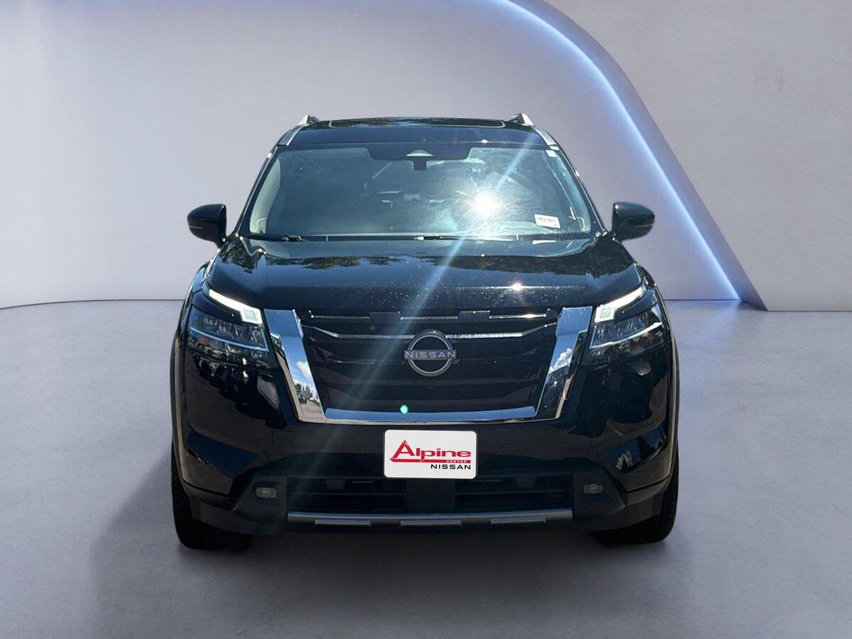 Used 2024 Nissan Pathfinder SL w/ SL Premium Package AWD/4WD image 8