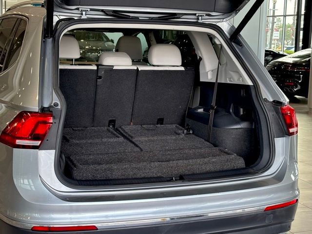 Used 2019 Volkswagen Tiguan SEL FWD image 29