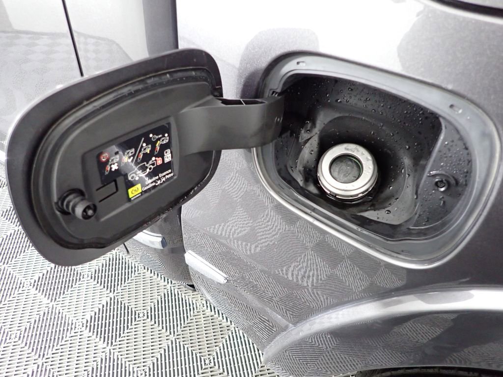 Used 2021 RAM 1500 Limited w/ Off Road Group image 43