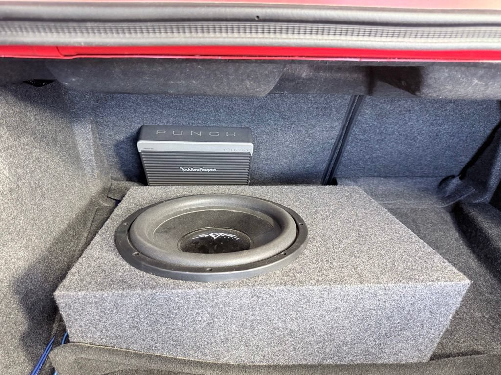 Used 2014 Dodge Challenger R/T RWD image 26