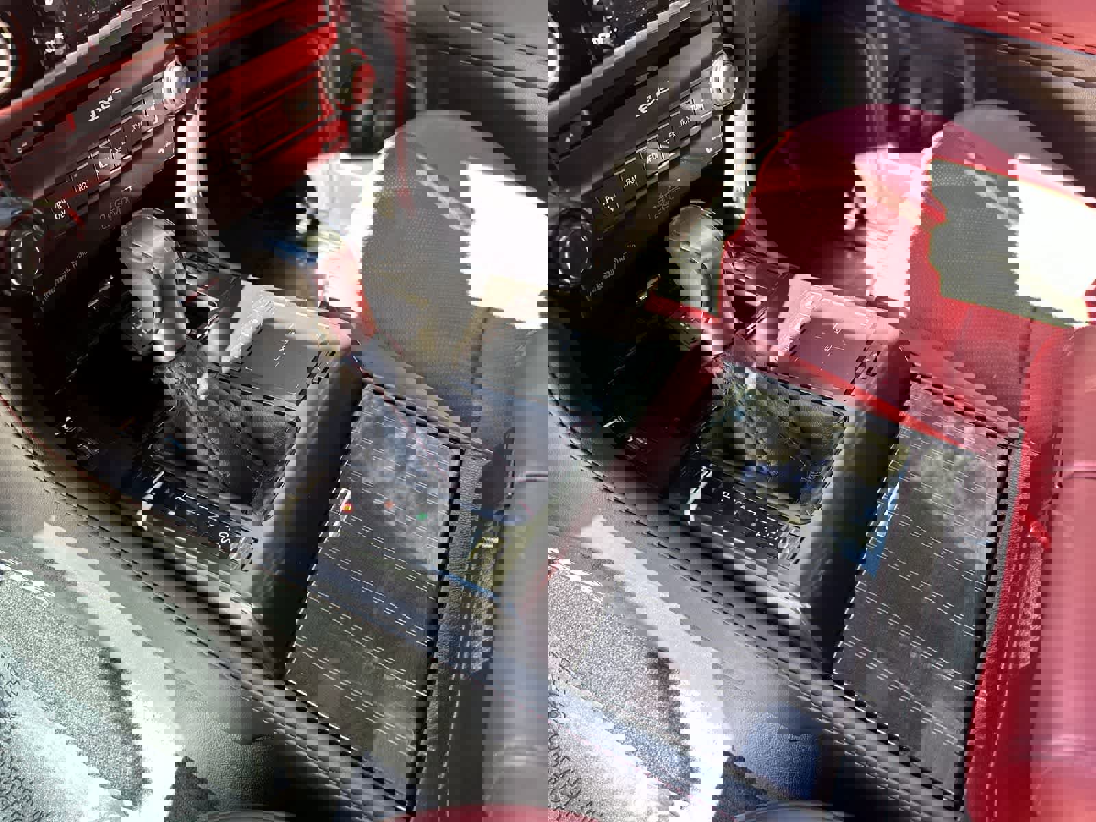 Used 2023 Lexus GX 460 Luxury w/ Sport Design Package image 17