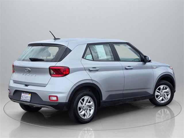 Certified 2023 Hyundai Venue SE image 8
