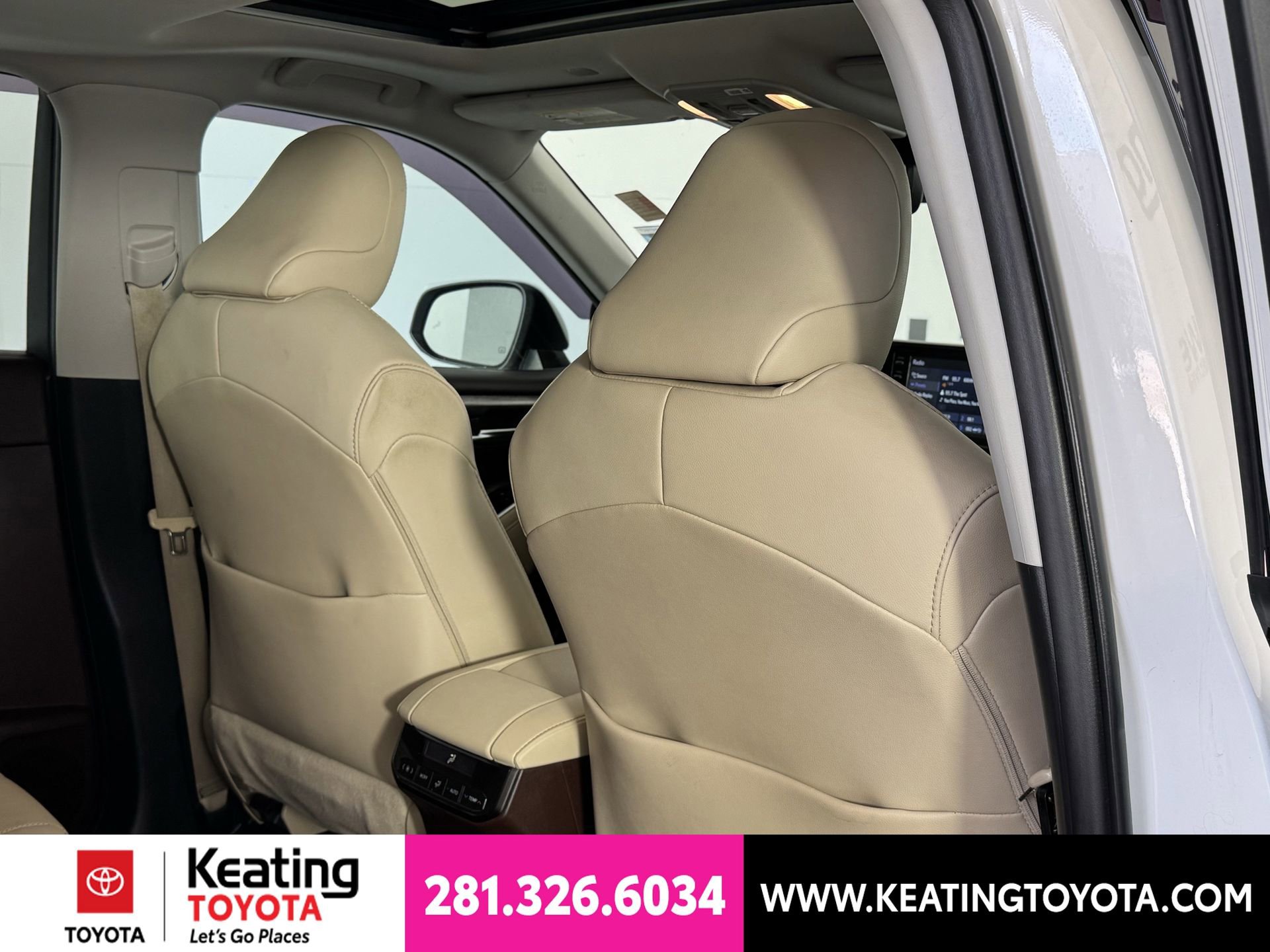 Used 2020 Toyota Highlander Limited FWD image 19