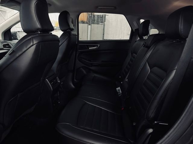 Used 2022 Ford Edge SEL w/ Convenience Package image 19
