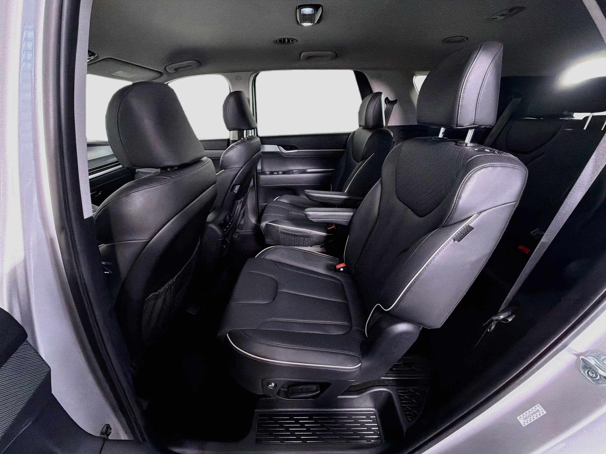 Used 2024 Hyundai Palisade SEL FWD image 29
