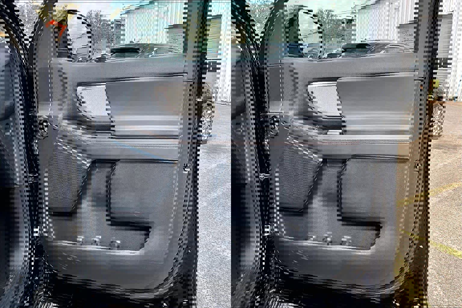 Certified 2025 Ford Expedition Active image 23