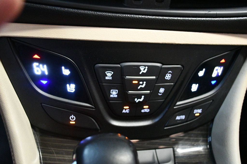 Used 2019 Buick Envision Premium w/ Driver Confidence Package image 53