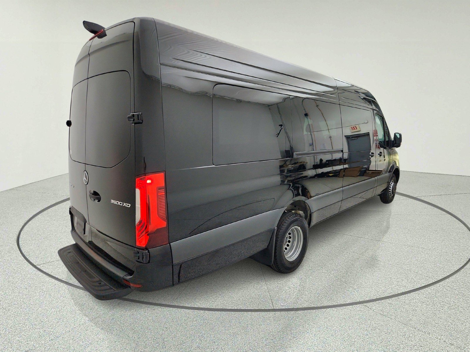 Used 2024 Mercedes-Benz Sprinter 3500 w/ Parking Package image 5