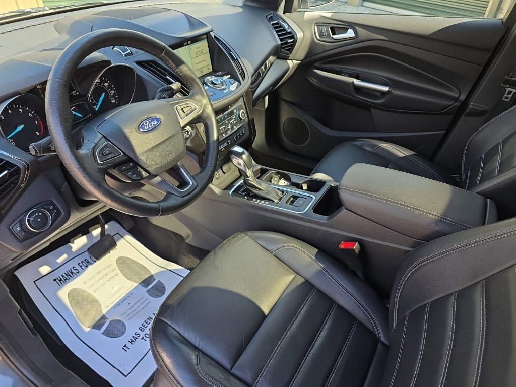 Used 2019 Ford Escape Titanium AWD/4WD image 12